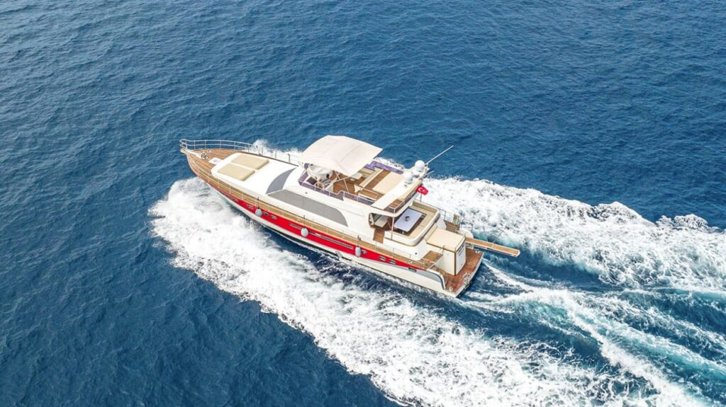 Motor Yacht Rhodes