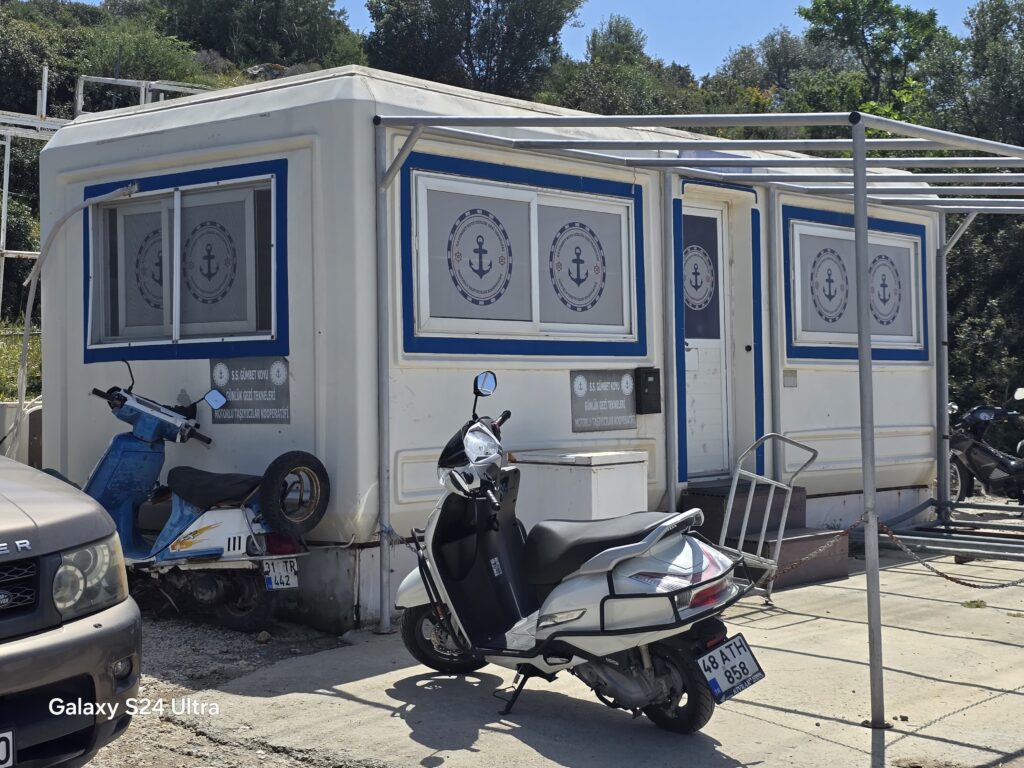 Gümbet Koyu Günlük Gezi Tekneleri Motorlu Taşıyıcılar Kooperatifi