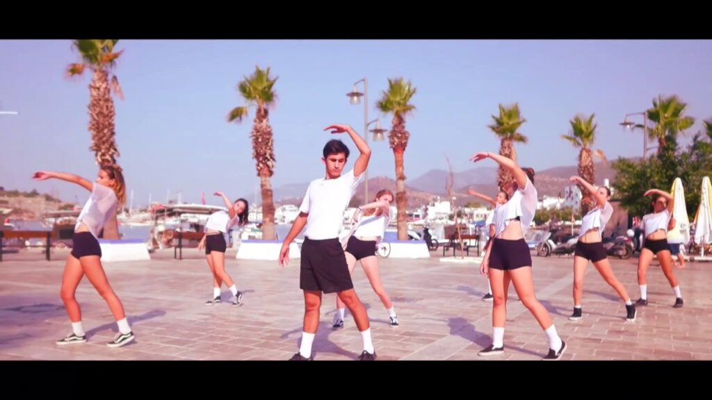 Celebrating World Dance Day