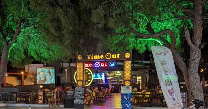 Time Out Cafe Bar in Gumbet