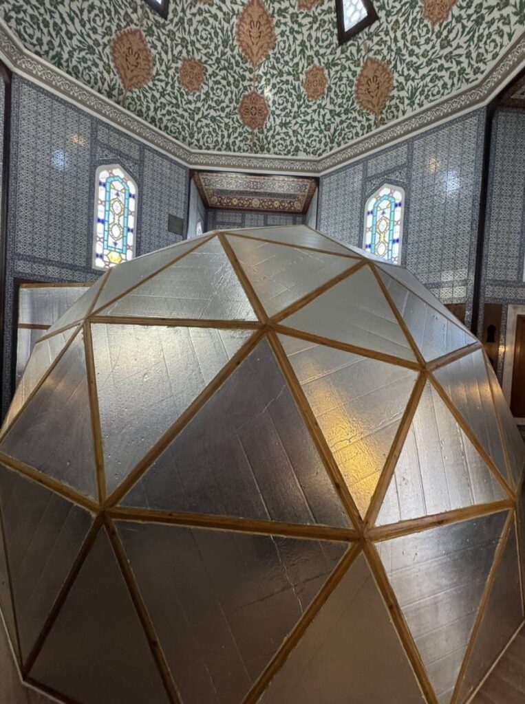 Dark Room Therapy in Antalya