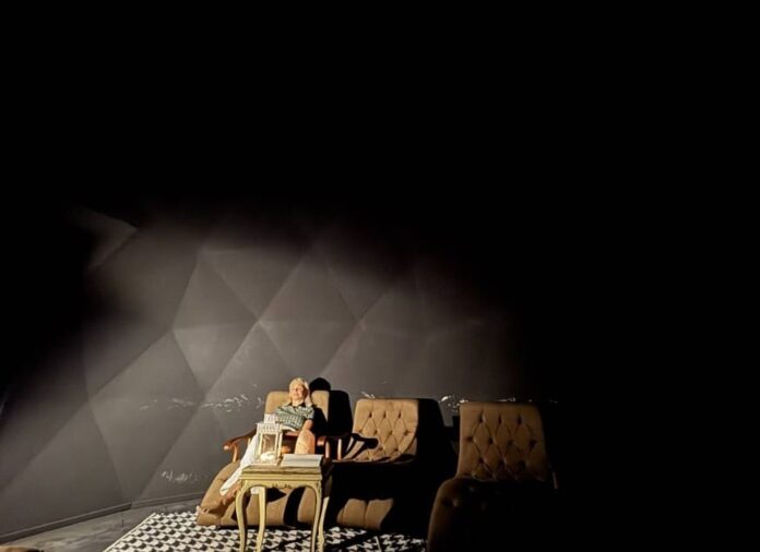 Dark Room Therapy in Antalya